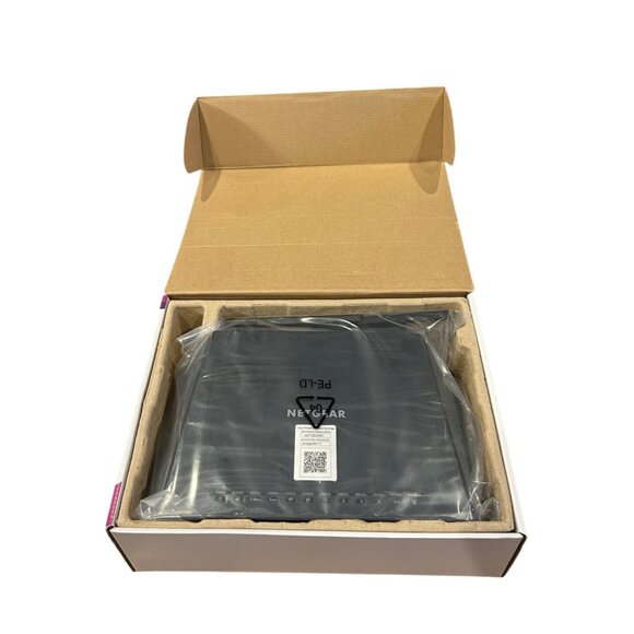 Netgear AC1750 R6400-100NAS 1300 Mbps 4-Port Gigabit Wireless AC Router Open Box - Picture 7 of 8